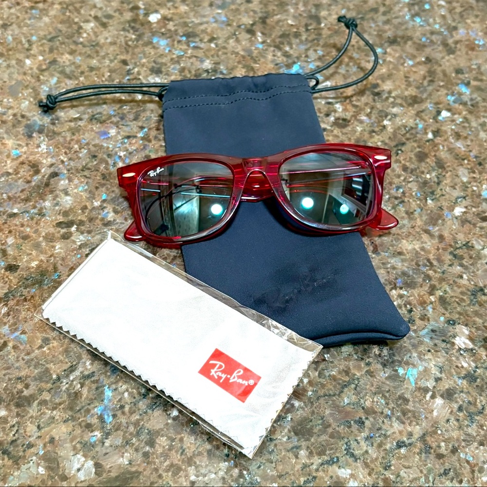 Ray Ban Original Wayfarer Colorblock Sunglasses in Red